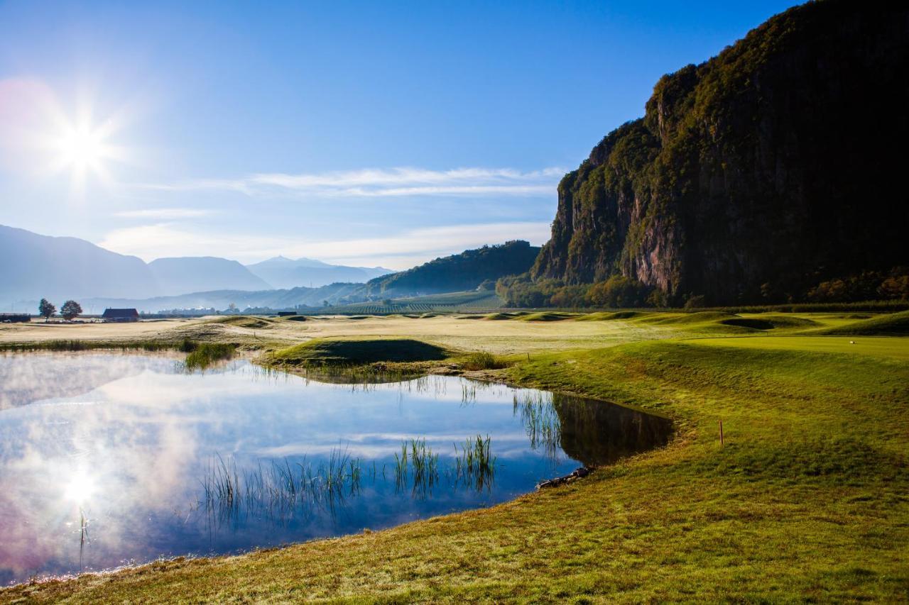 The Lodge Sporthotel - Golfclub Eppan Аппиано-Сулла-Страда-дель-Вино Экстерьер фото